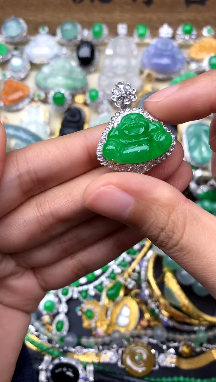 【闪购商品】翡翠颈饰18K金镶嵌176-中国好珍宝