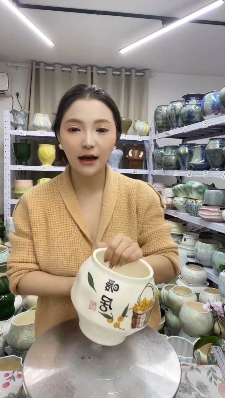 【12.1】花盆 高度：  14口径：11