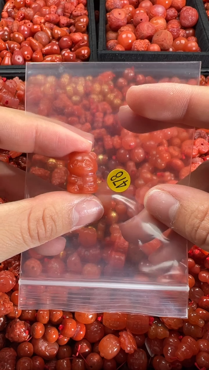 【闪购商品】南红玛瑙颈饰未镶嵌1