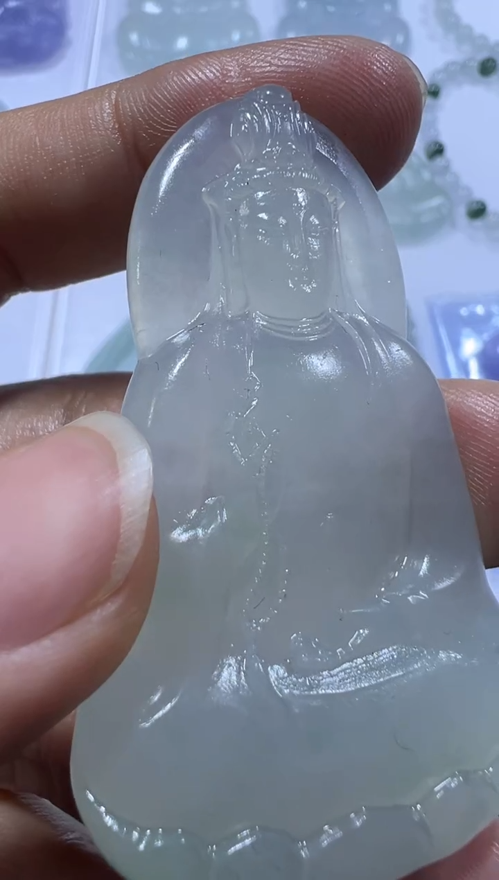 未镶嵌定制翡翠观音