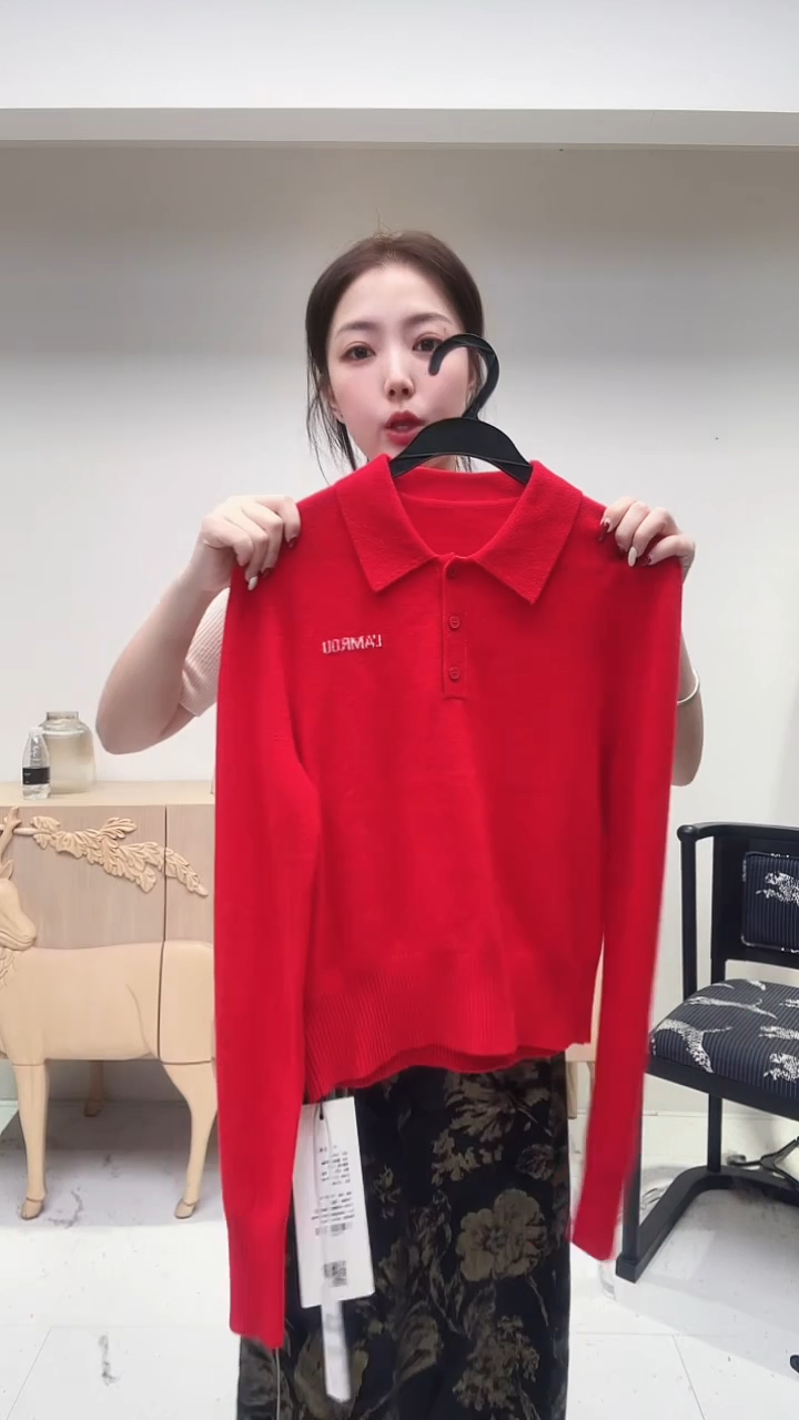 中国红POLO领羊毛衫