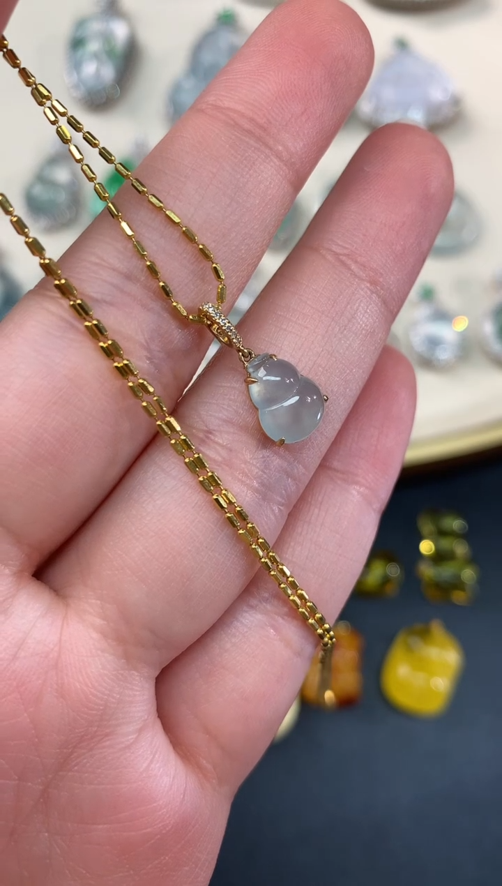 【闪购商品】翡翠吊坠(不含链)18K金镶嵌A21多样性发一件|980