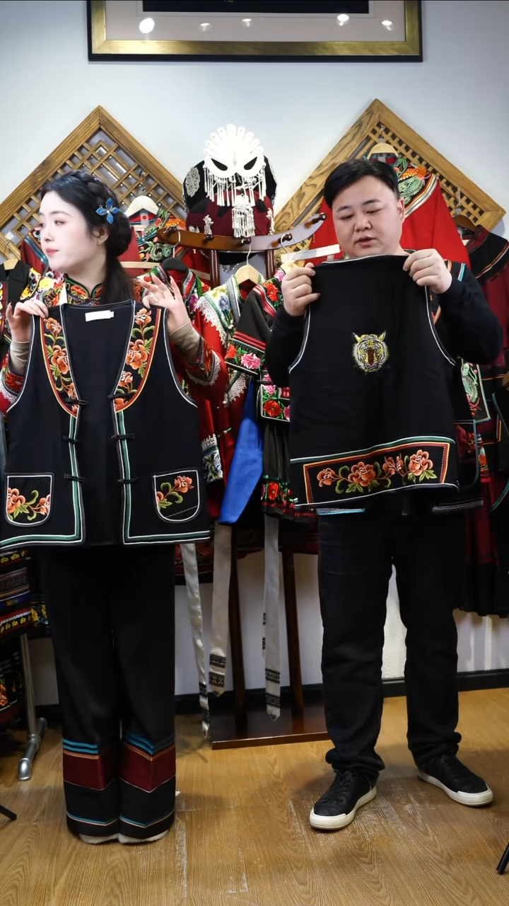 直播间专享儿童马甲黑色   9-10岁可穿