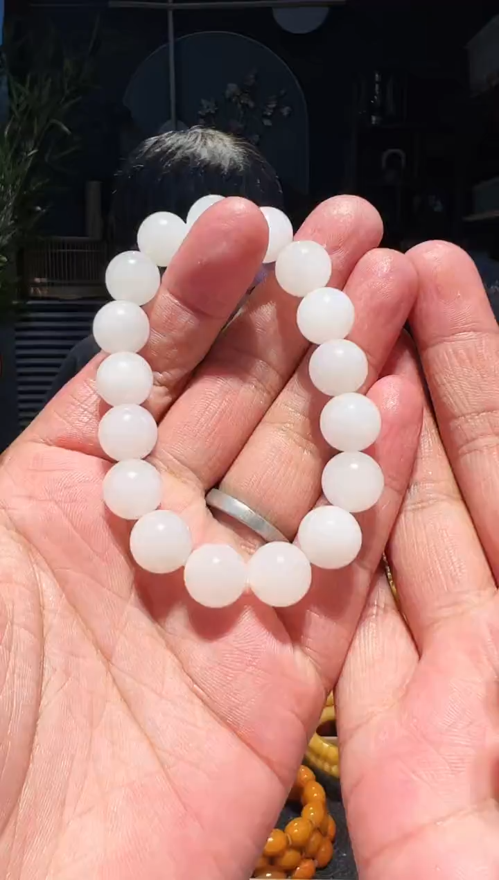 手串未镶嵌和田玉单圈12+