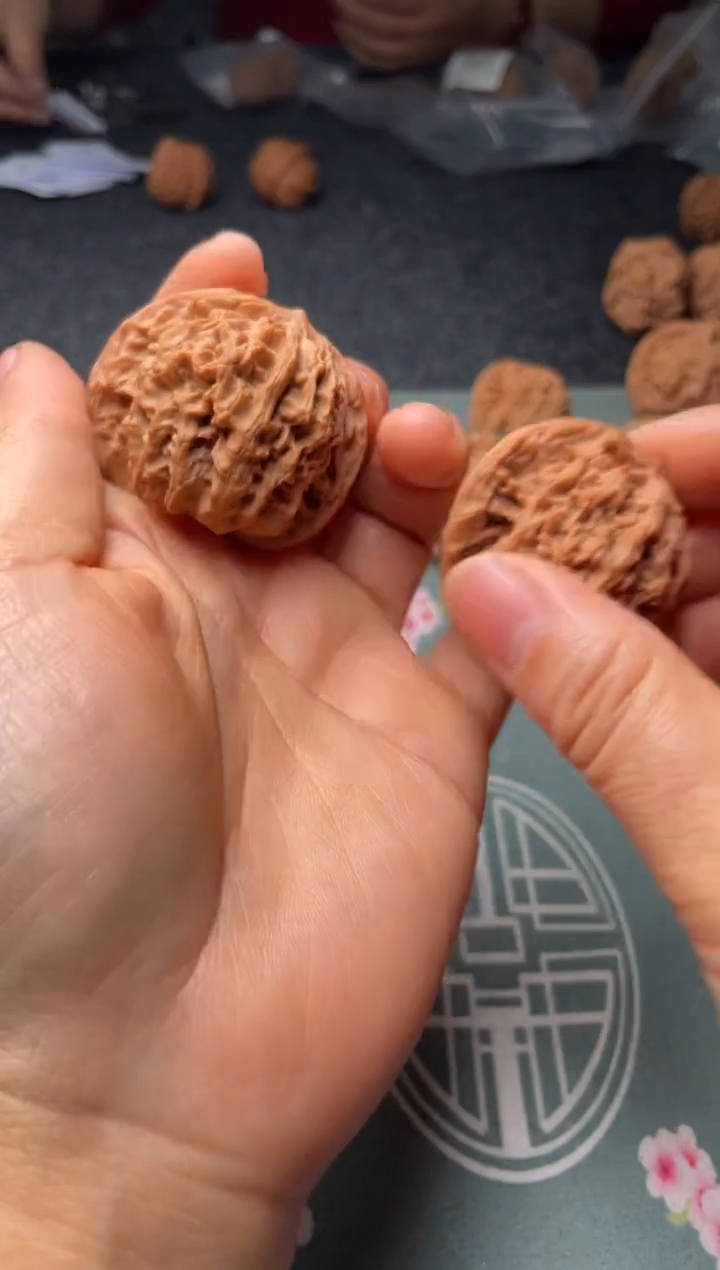 把件文玩核桃w342  盘龙纹  43尺