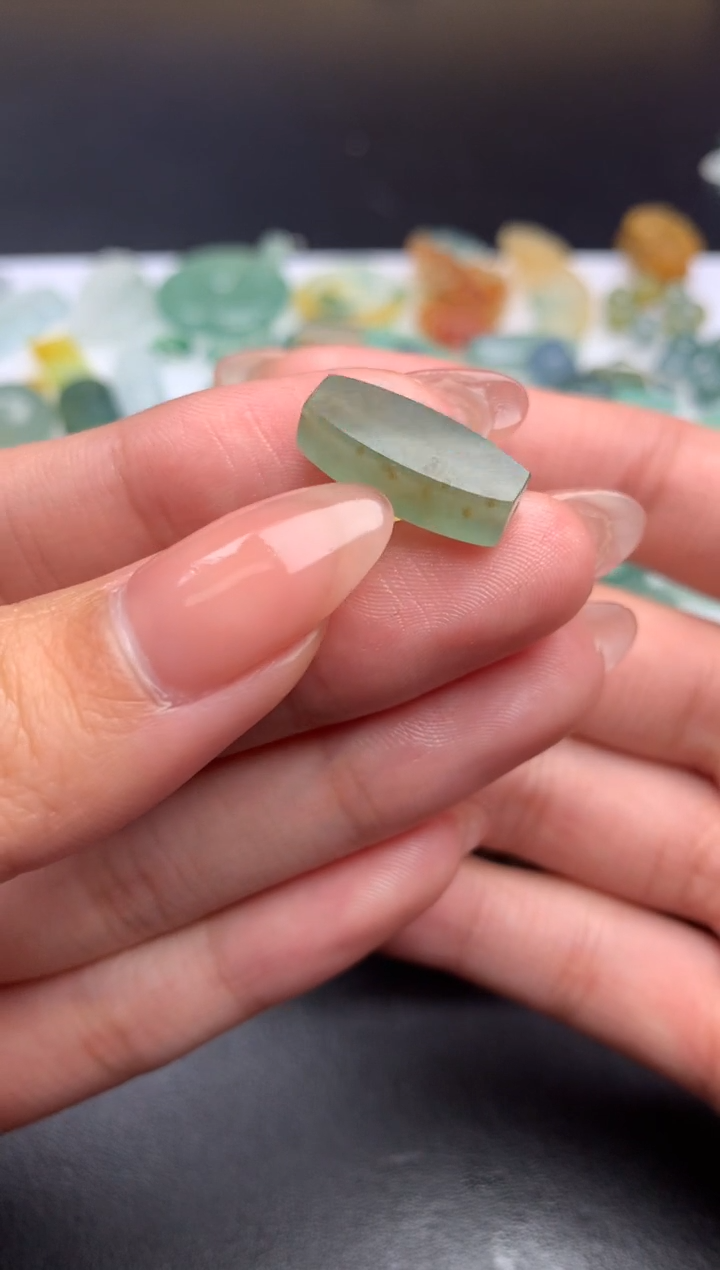 【闪购商品】定制翡翠未镶嵌毛货