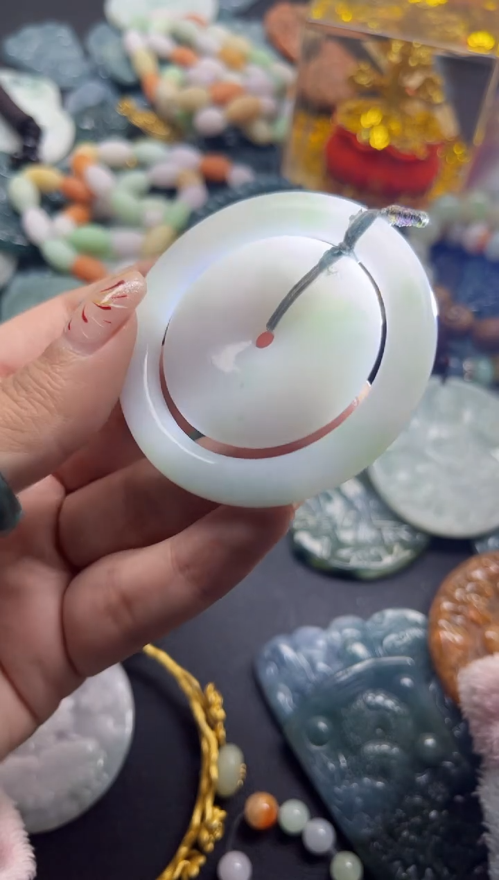 【闪购商品】翡翠颈饰未镶嵌翡翠
