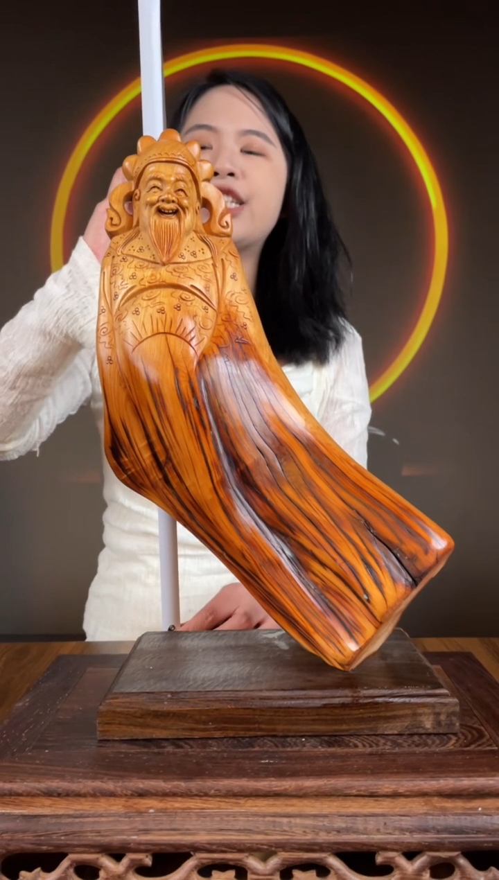 【闪购商品】柏木（崖柏）手工摆件,先抢先得!