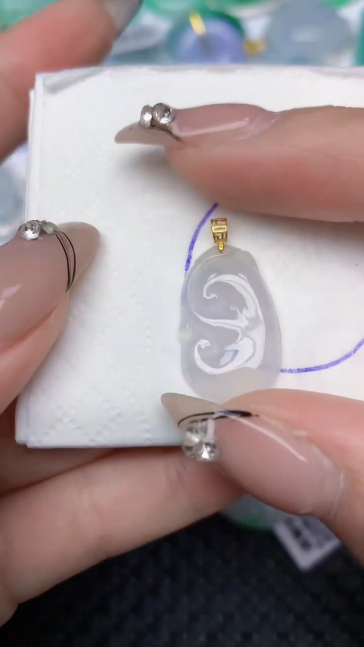 颈饰18K金镶嵌翡翠天然缅甸翡翠a货百元以上9元证书费自理