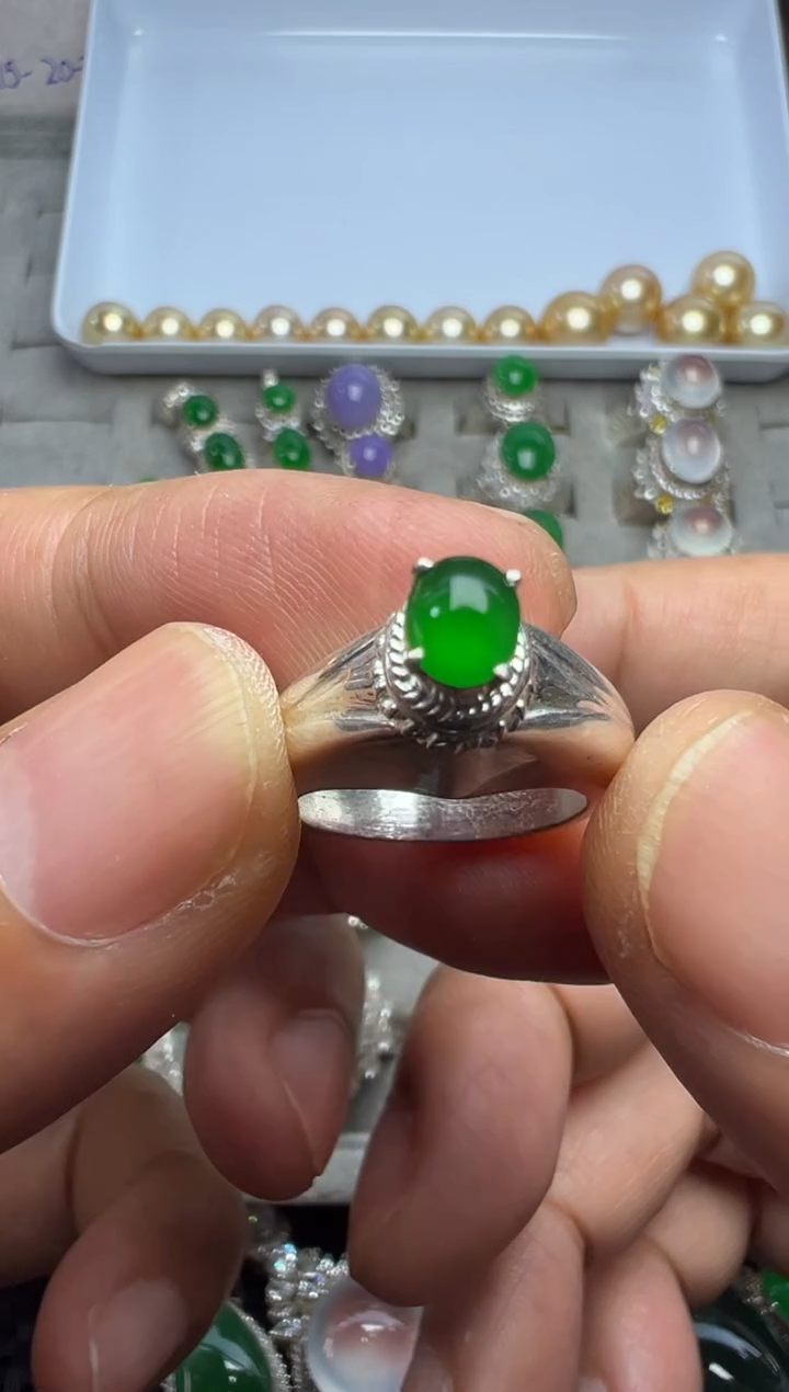 【闪购商品】定制翡翠未镶嵌缅甸A货翡翠