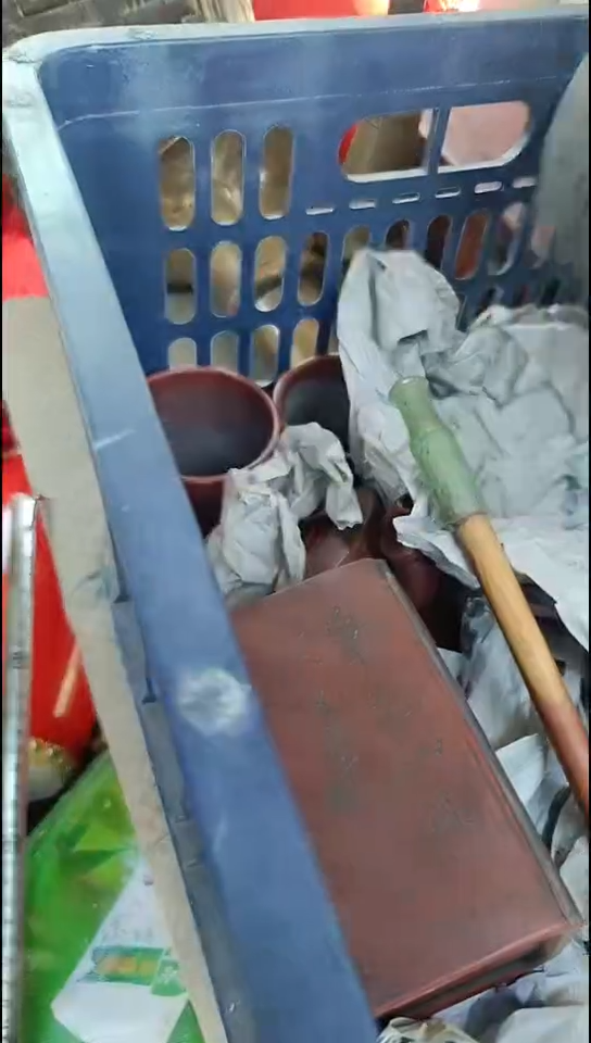 张*华方笔筒000000000000000