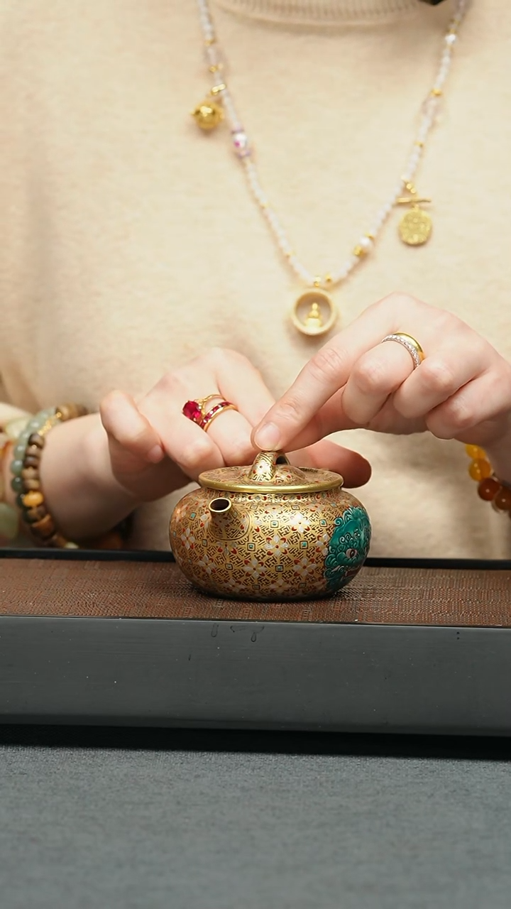 【闪购商品】紫砂茶壶五堂 万花小青狮