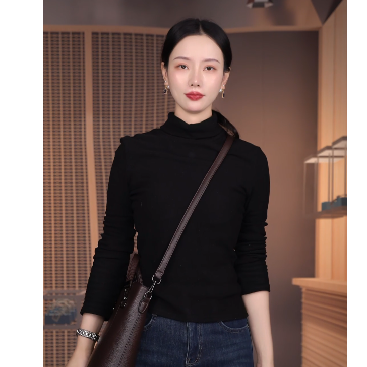 奥珍粉丝专享双面德绒半高领打底衫女装2025新款秋冬大码修身长袖