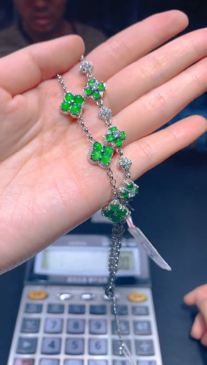 【闪购商品】定制翡翠未镶嵌90多样性发货(发其一）