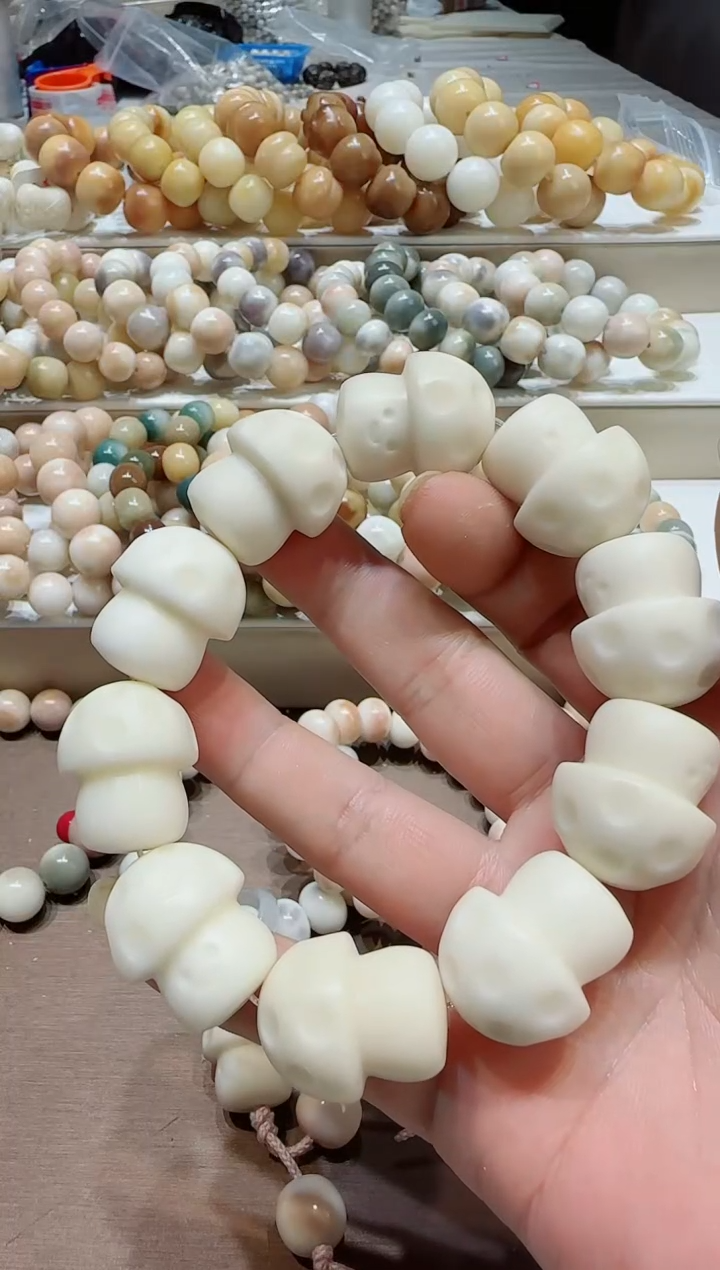 【闪购商品】菩提根/象牙果手串九九