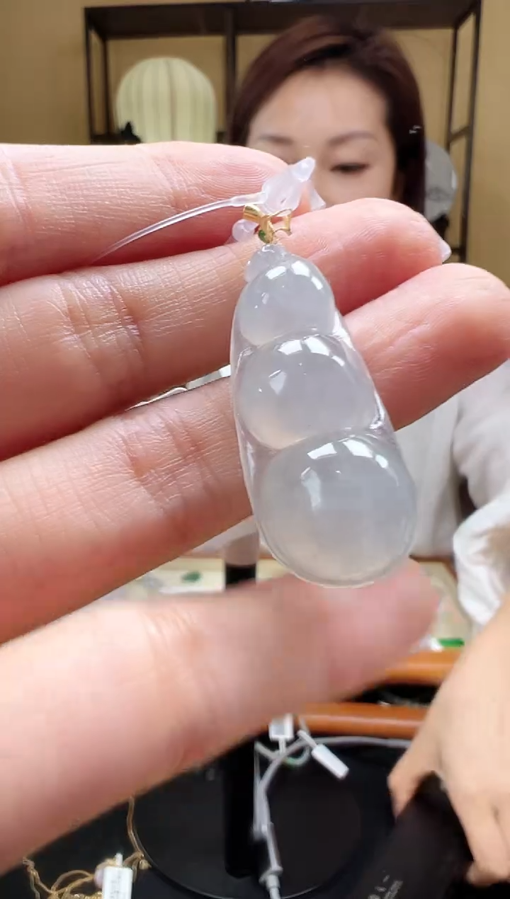 翡翠足金镶嵌颈饰DFZ0417-27