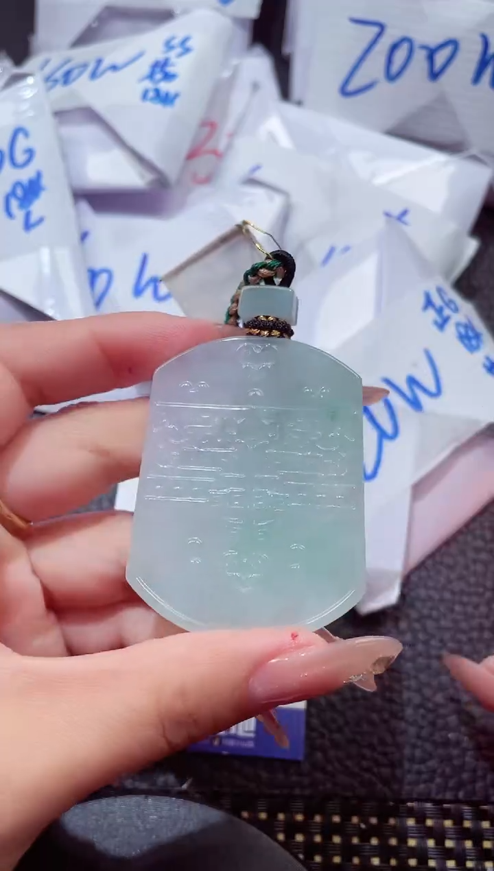 颈饰未镶嵌翡翠437