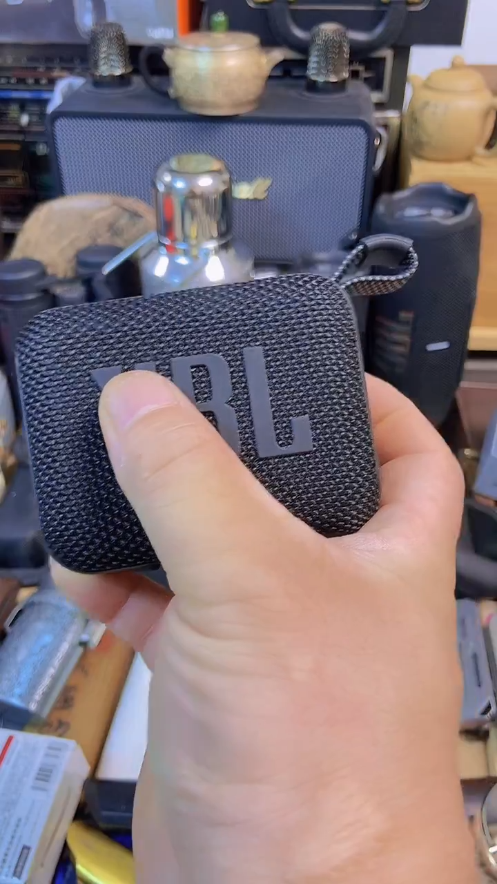 瓷片闪购商品，如图所示