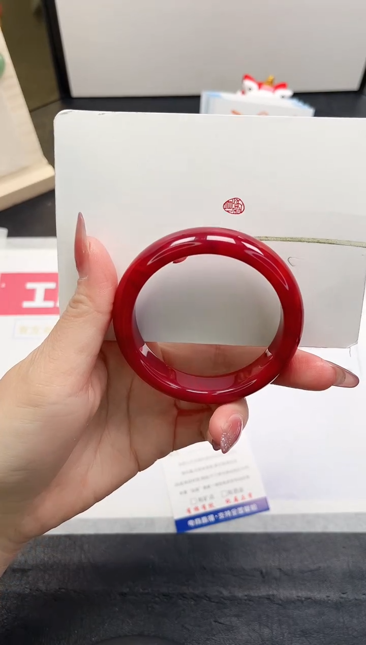 【闪购商品】石英质玉手镯未镶嵌378-54