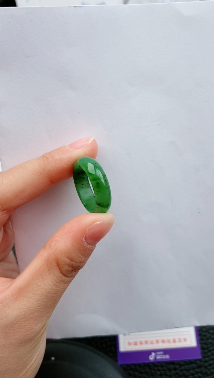 【闪购商品】和田玉戒指未镶嵌555微色差T