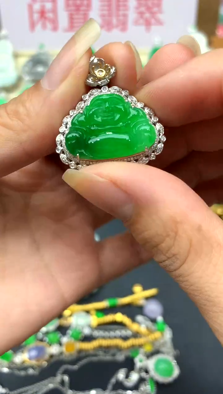 翡翠18K金镶嵌颈饰350-中国好珍宝