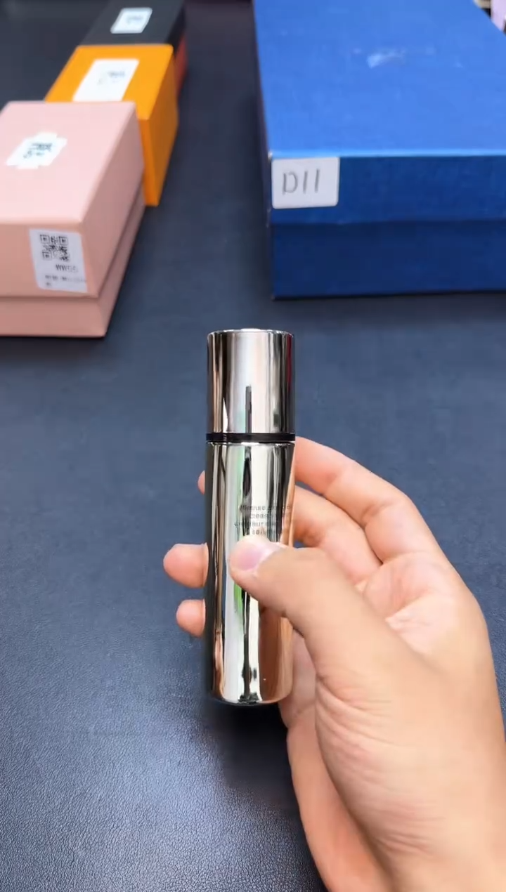 瓷片全新正品一件不留@@WE929