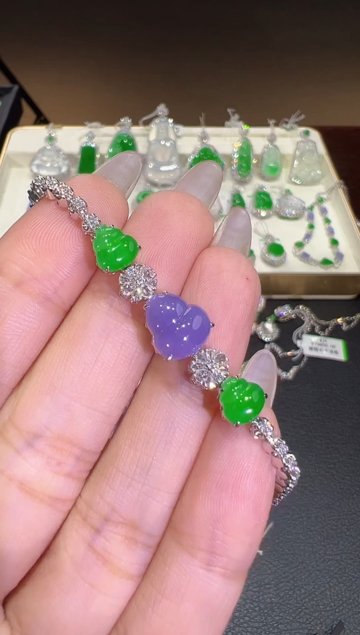 18K金镶嵌手链翡翠翡翠