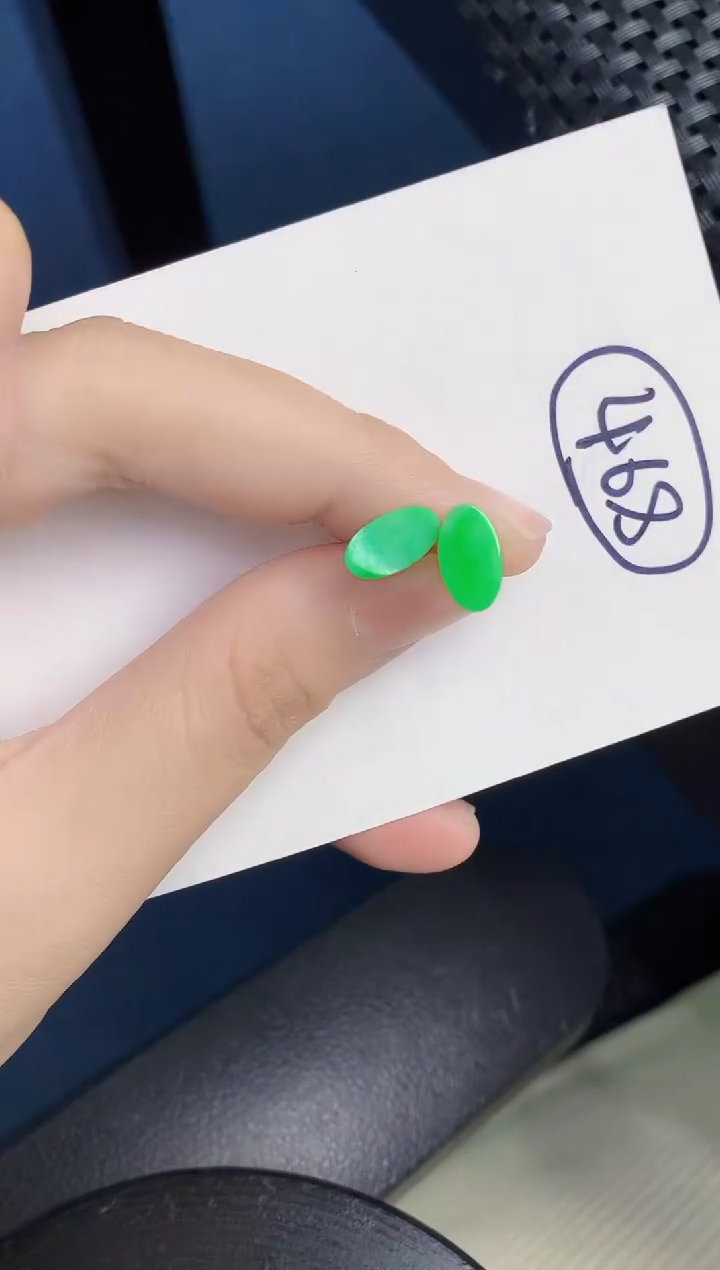 翡翠18K金镶嵌颈饰000000000