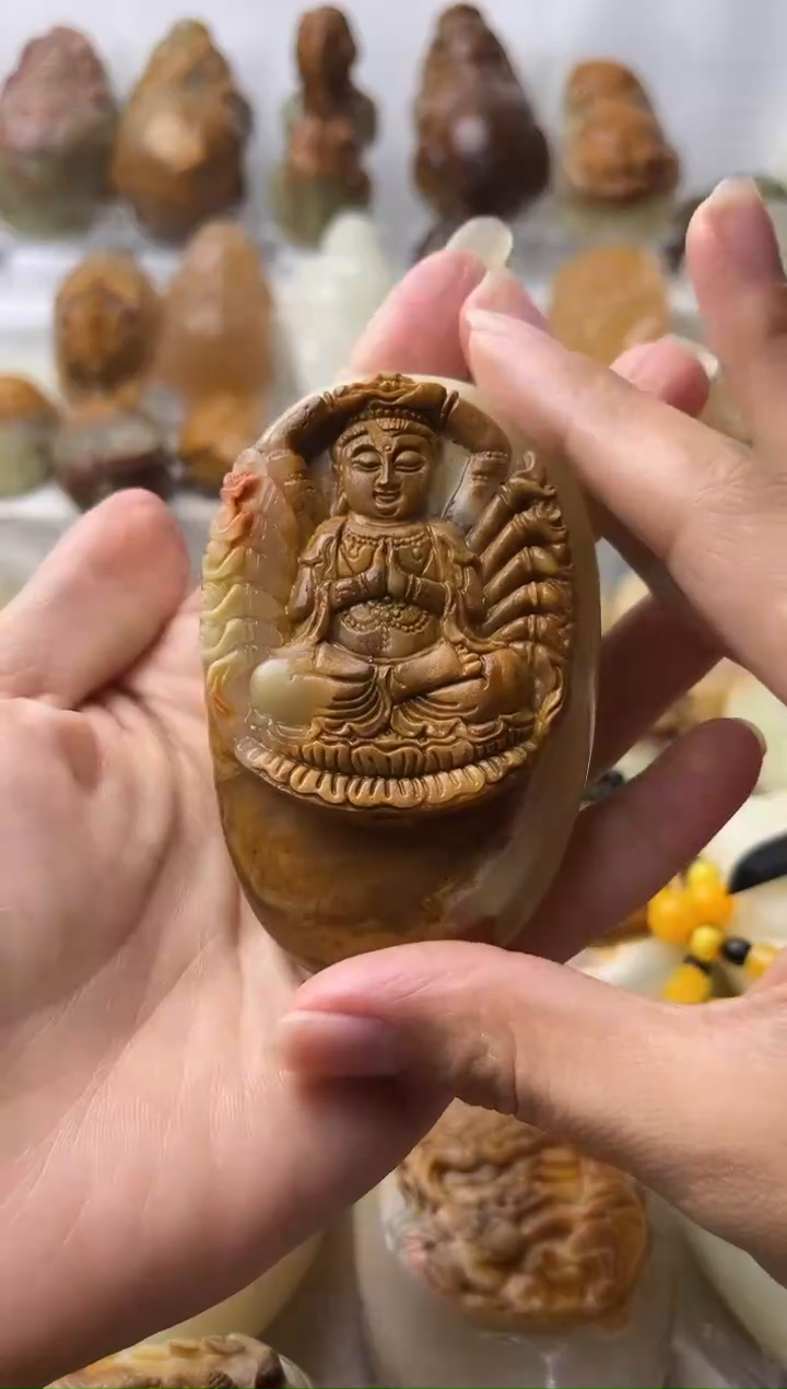 石材方解石手把摆件不退换千手观音微瑕
