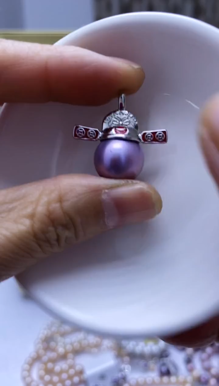 颈饰银S925镶嵌淡水珍珠紫财神