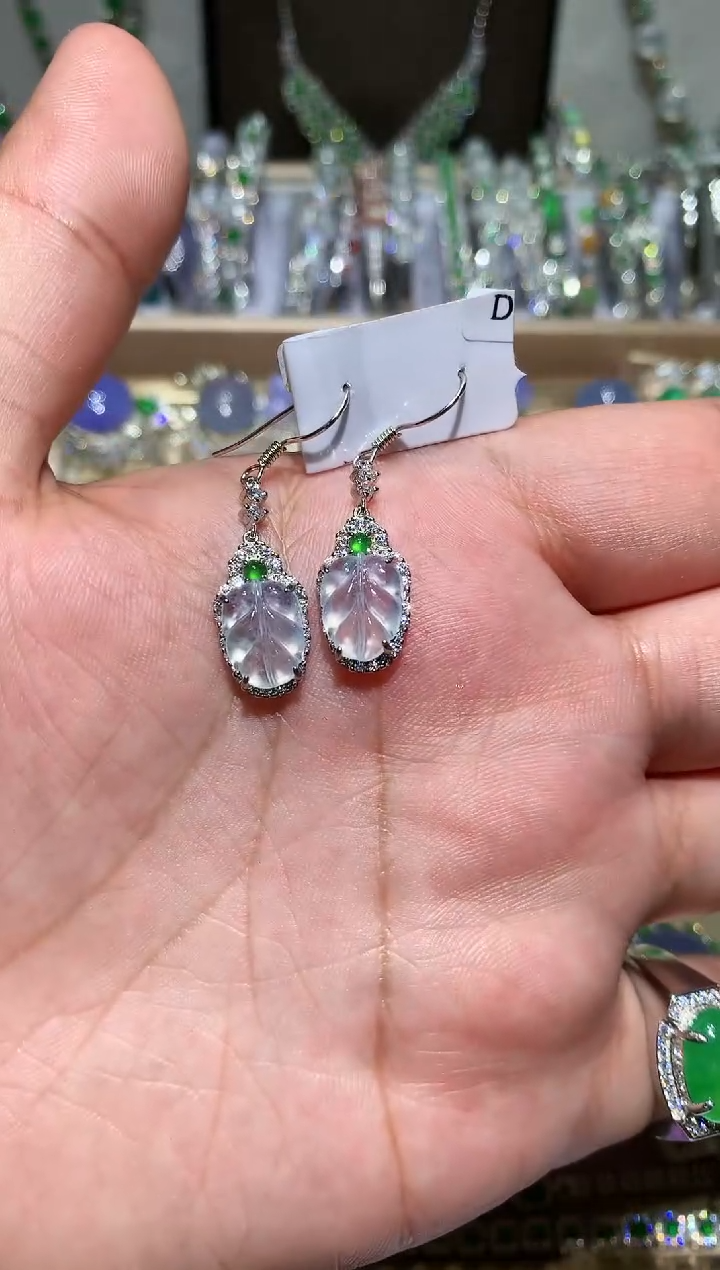 【闪购商品】翡翠耳饰未镶嵌耳钩1