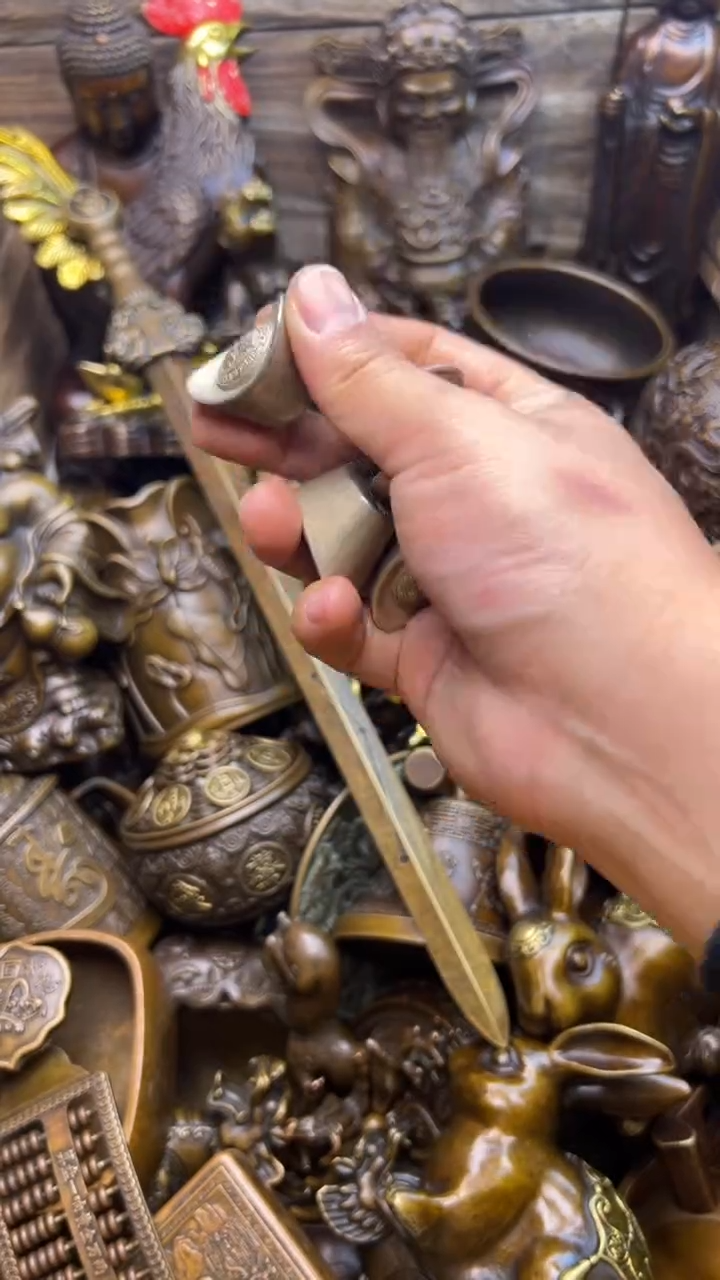 精美铜器，点击下单