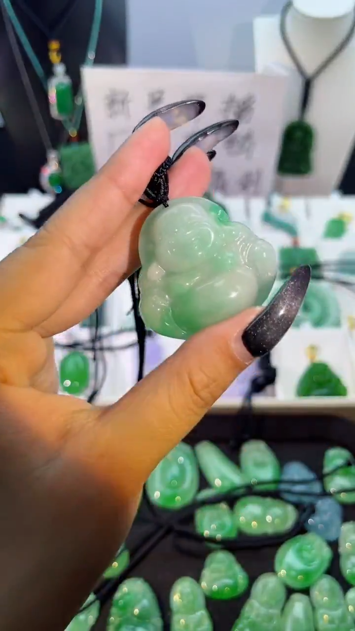 【闪购商品】翡翠手串未镶嵌翡翠颈饰未镶嵌天然翡翠吊坠