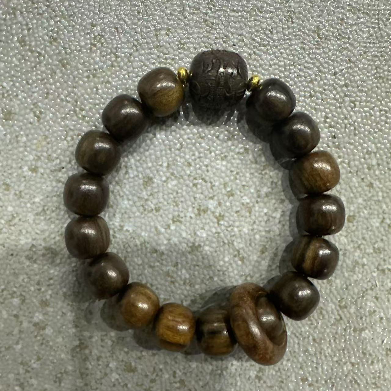 T53 沉木1.2cm单圈手串