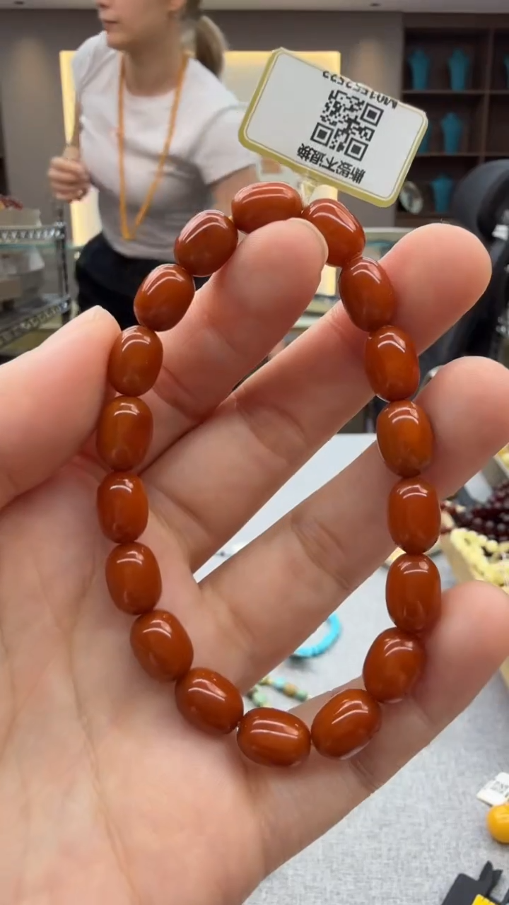 未镶嵌琥珀手链281秒拍号 假一罚三