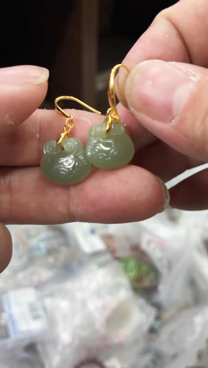 银S925镶嵌和田玉耳饰Z19