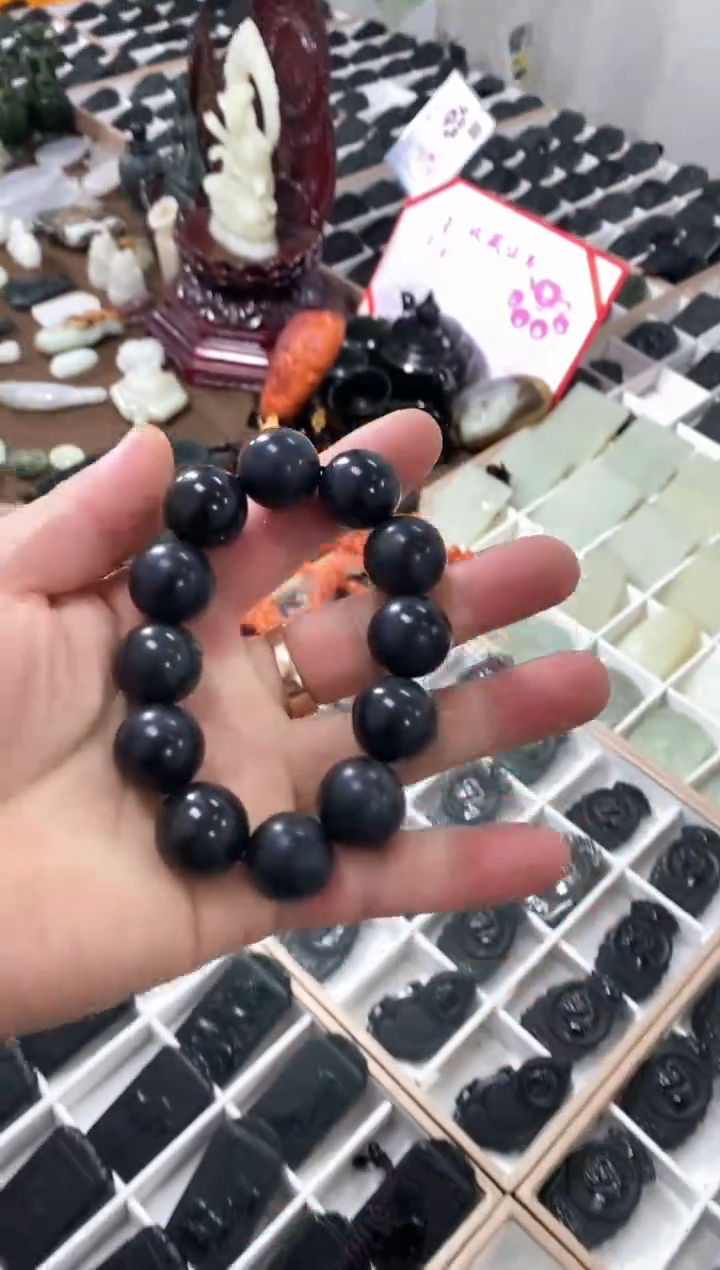 【闪购商品】和田玉吊坠(不含链)未镶嵌青花 卡18