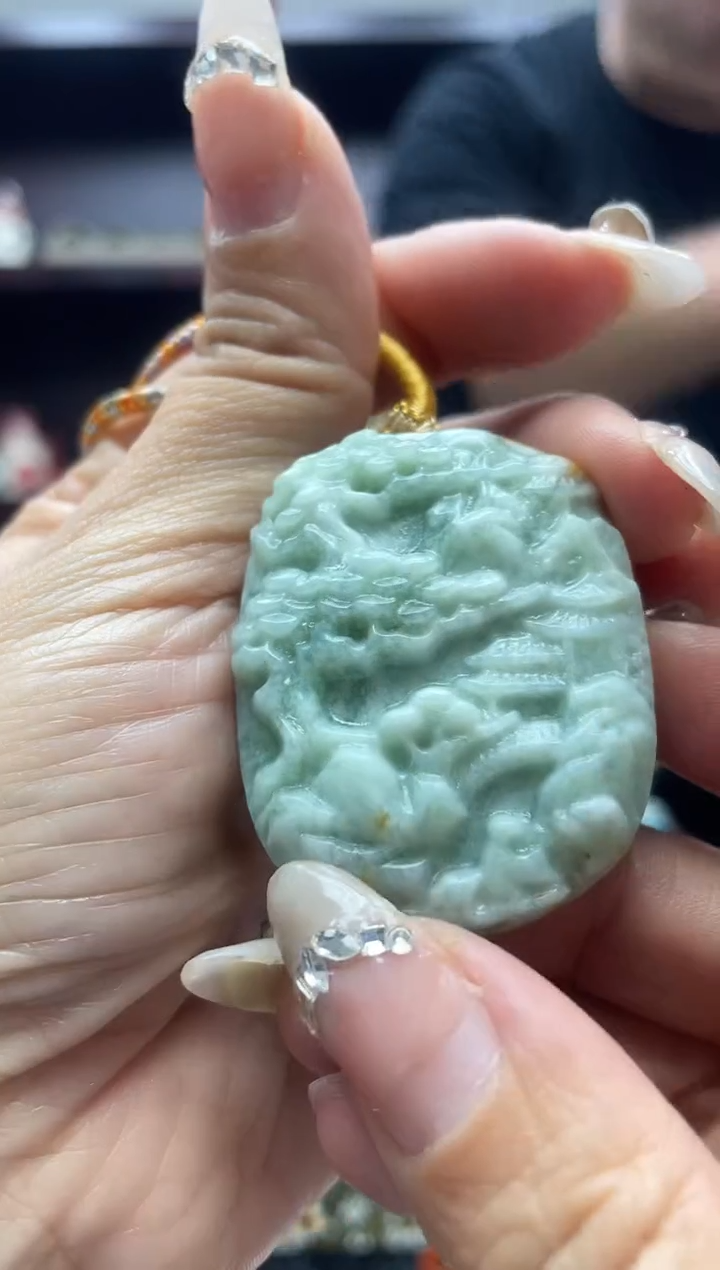 未镶嵌岫玉吊坠·