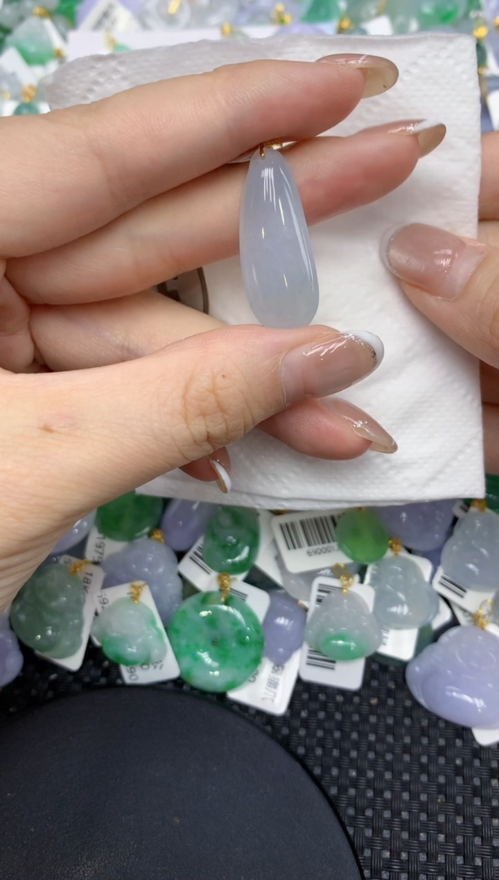 颈饰未镶嵌翡翠1111111