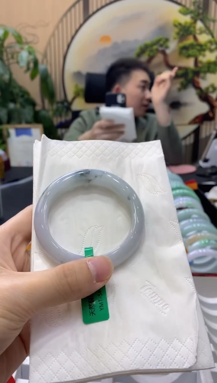 【闪购商品】翡翠手镯未镶嵌00000614