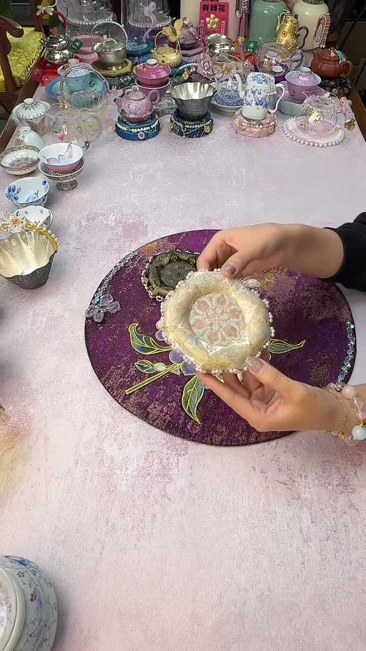 57粉金宝相八边形甜甜圈