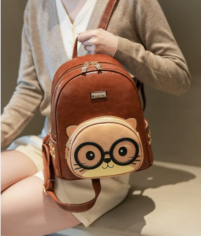时尚休闲百搭潮流卡通双肩背轻奢个性多用双肩包女8672