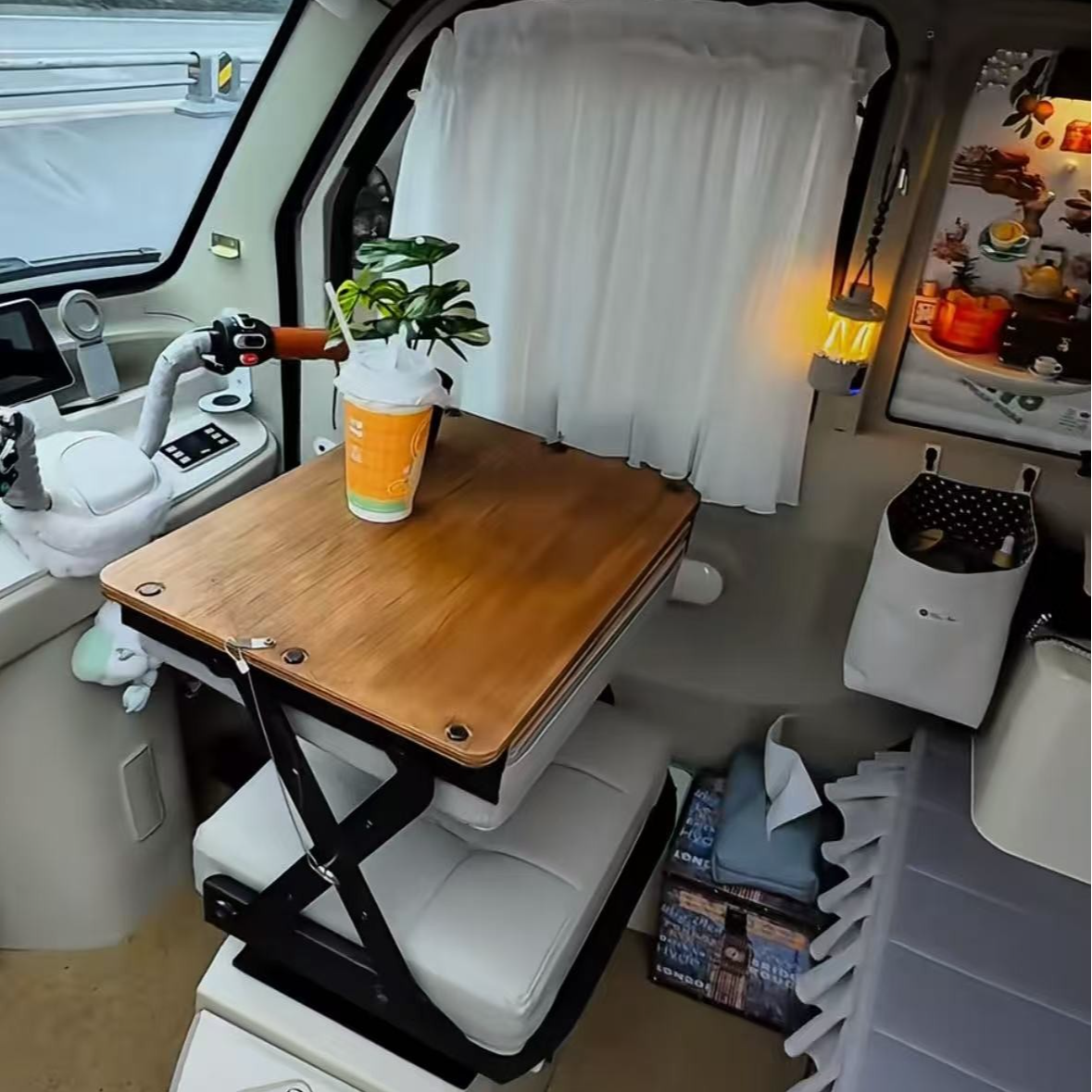 良木屿封闭三轮车68cm加宽功能翻折座椅电动车定制可当桌面可躺平