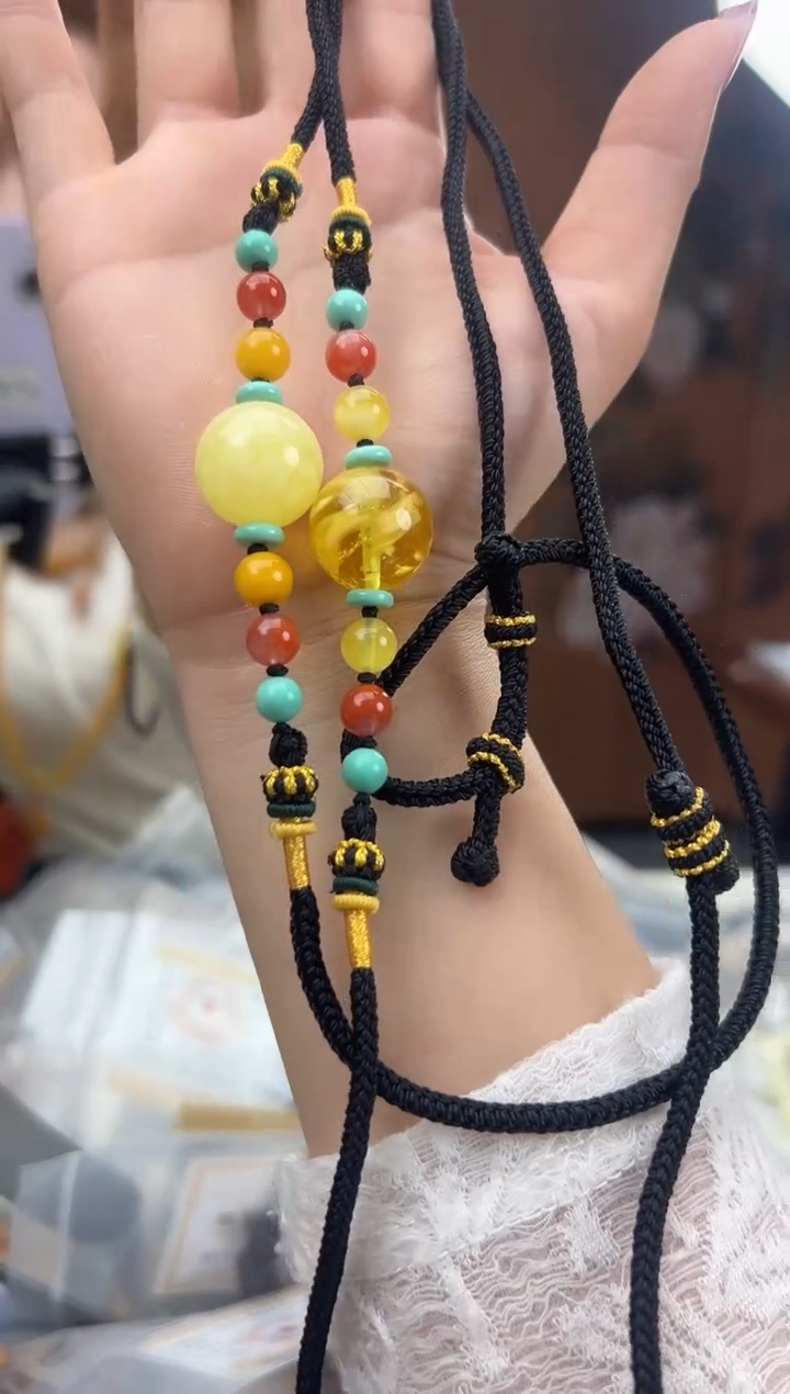 【闪购商品】琥珀裸石未镶嵌蜜蜡锁骨链多样性发一条