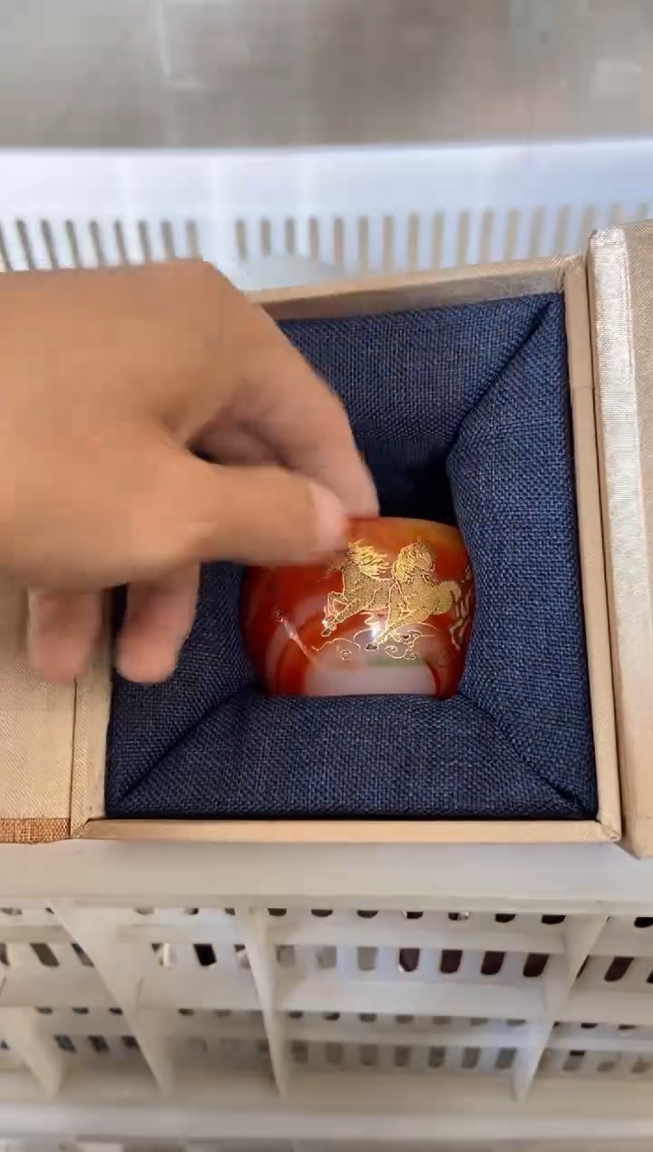 杯无运费险有瑕疵的摄影的产品有使用过的痕迹有点脏介意勿拍