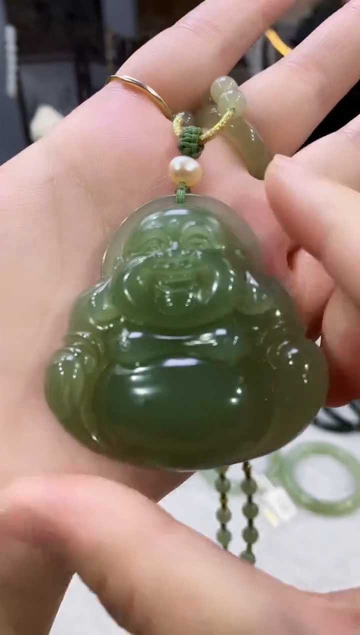 【闪购商品】和田玉吊坠(赠链)未镶嵌源源1680佛公