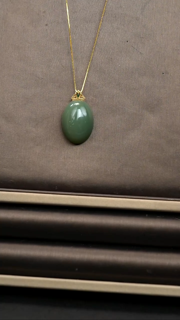 【闪购商品】和田玉颈饰未镶嵌粉青蛋面