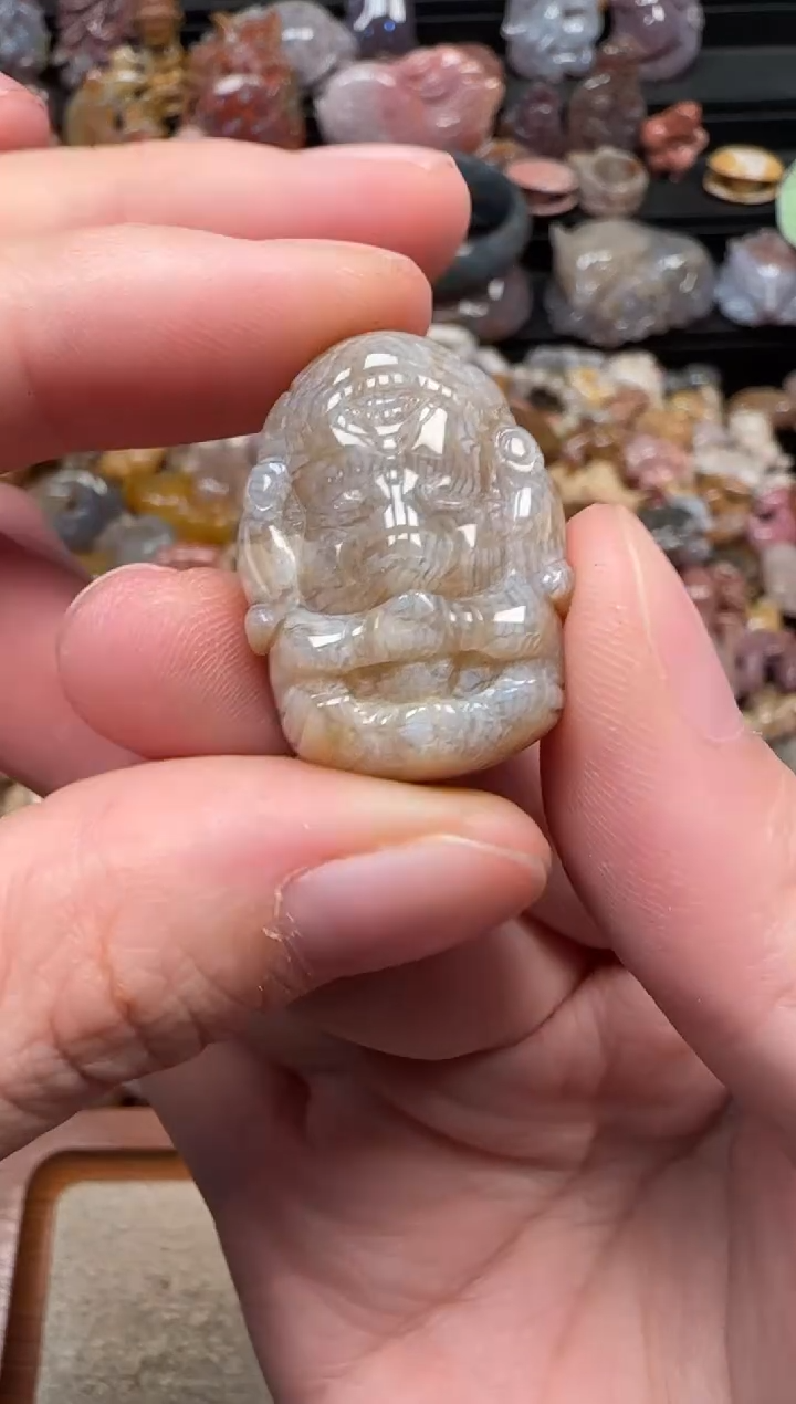 颈饰未镶嵌硅化珊瑚（珊瑚玉）057