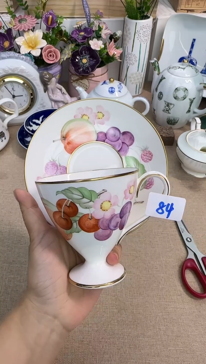 瓷片泡泡家的瓷器真好看