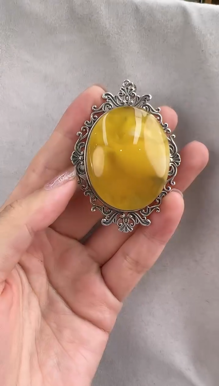 【闪购商品】琥珀裸石银S925镶嵌10125087-吊坠